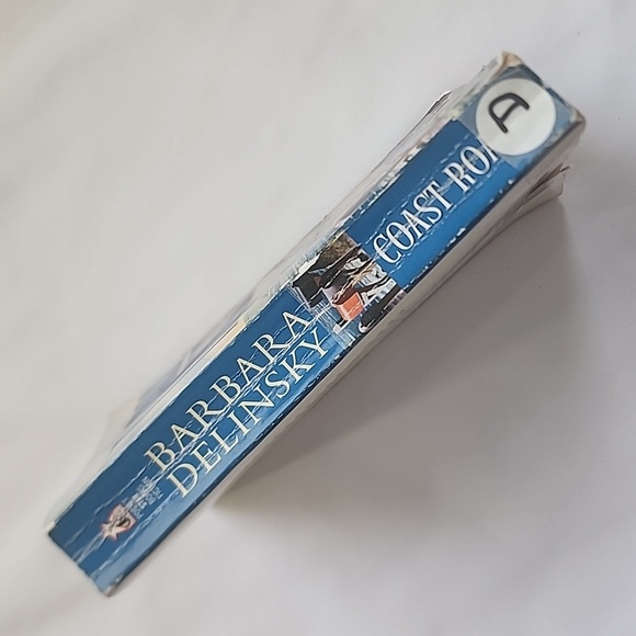 EUC Author Barbara Delinsky Coast Road Paperback Book - Picture 4 of 6